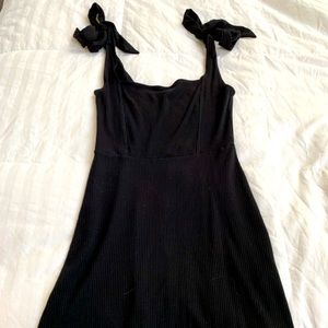 Liz Tie Shoulder Minidress